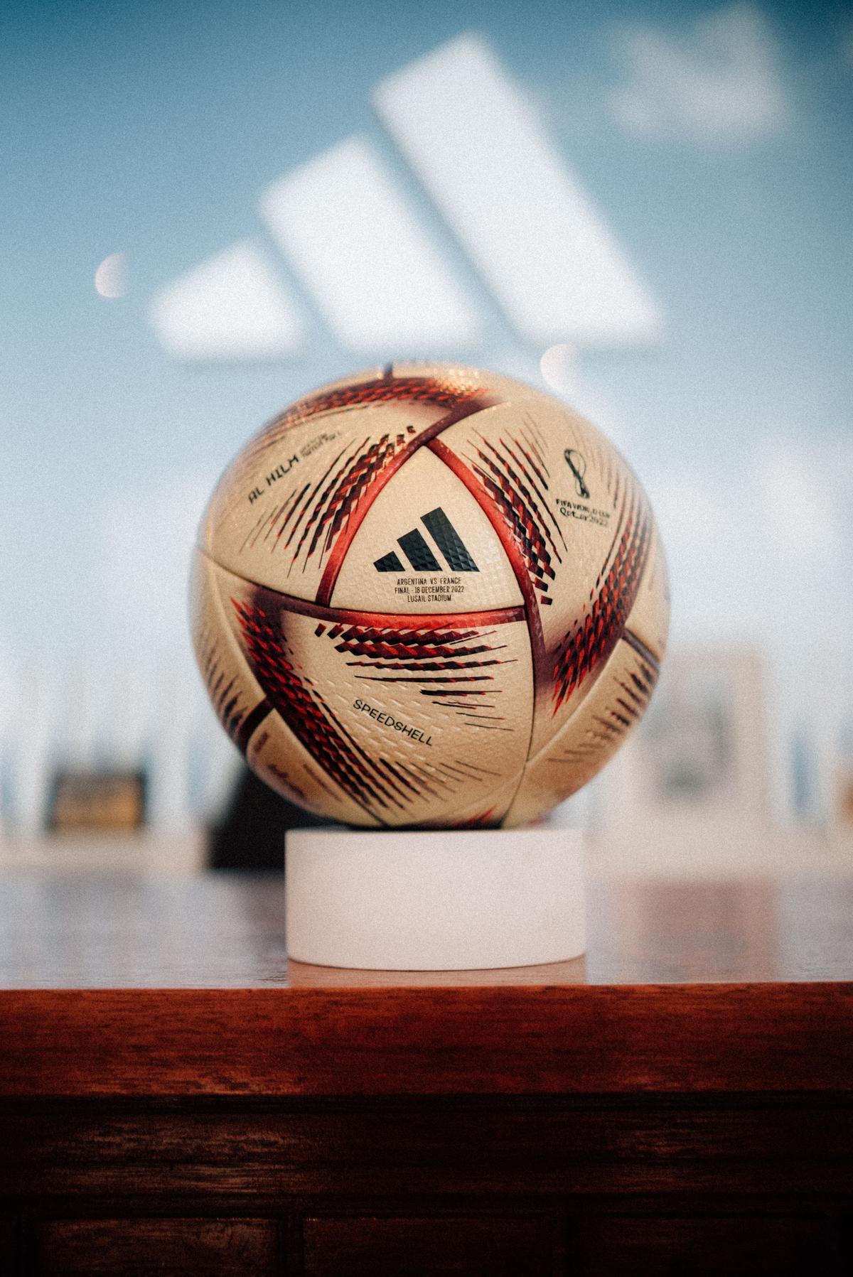 Argentina ya posa con el balón de la final