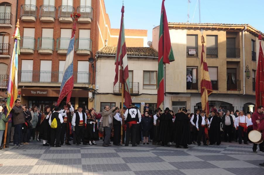 Desfile de pendones y gala de los Premios MT