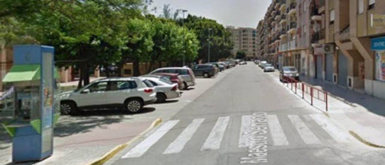 La calle Maestro Serrano de Canals, donde se ubica la tienda. | LEVANTE-EMV