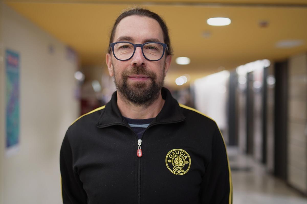 Sergio Mosteiro, diagnosticado de Déficit de Alfa-1, este pasado viernes, en el Hospital Universitario de A Coruña (Chuac).