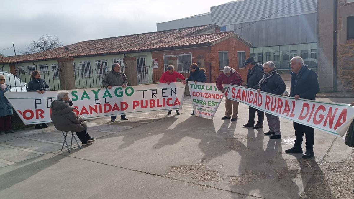 Concentración por la Sanidad en Sayago número 202