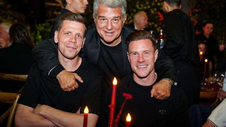 El Barça celebra una temporada histórica con una cena