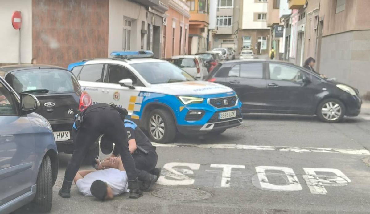 Uno de los detenidos.