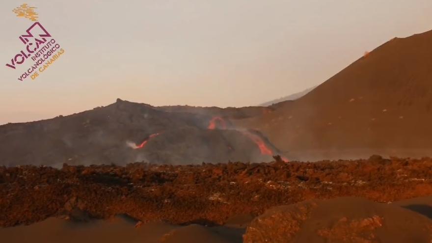 Discurrir de la lava desde la Montaña del Cogote