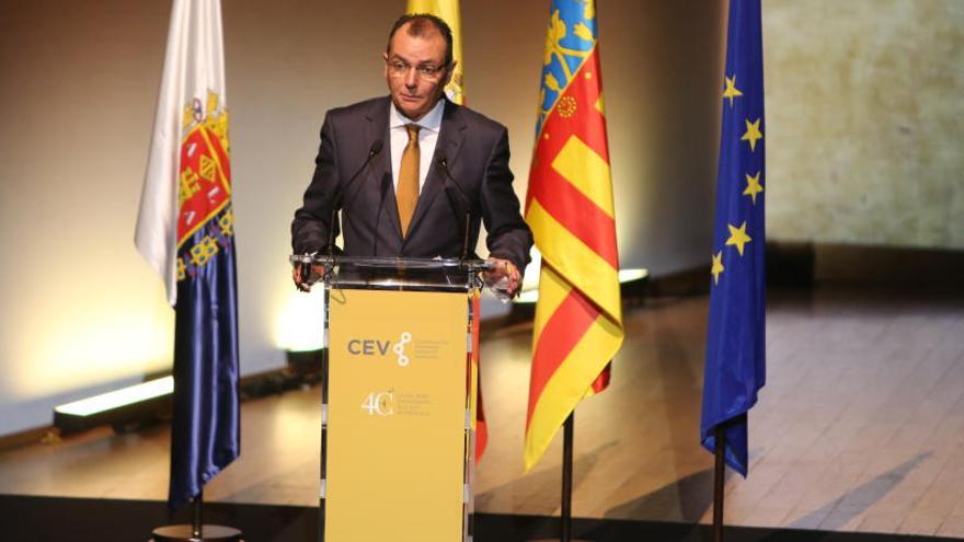 Salvador Navarro durante su discurso