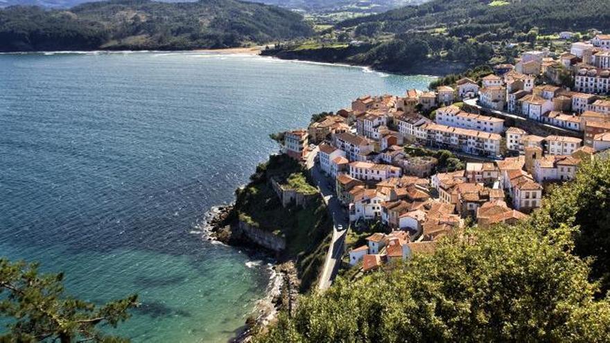 El encantador pueblo de Lastres, una de las joyas de Asturias y un pueblo pesquero con mucho encanto