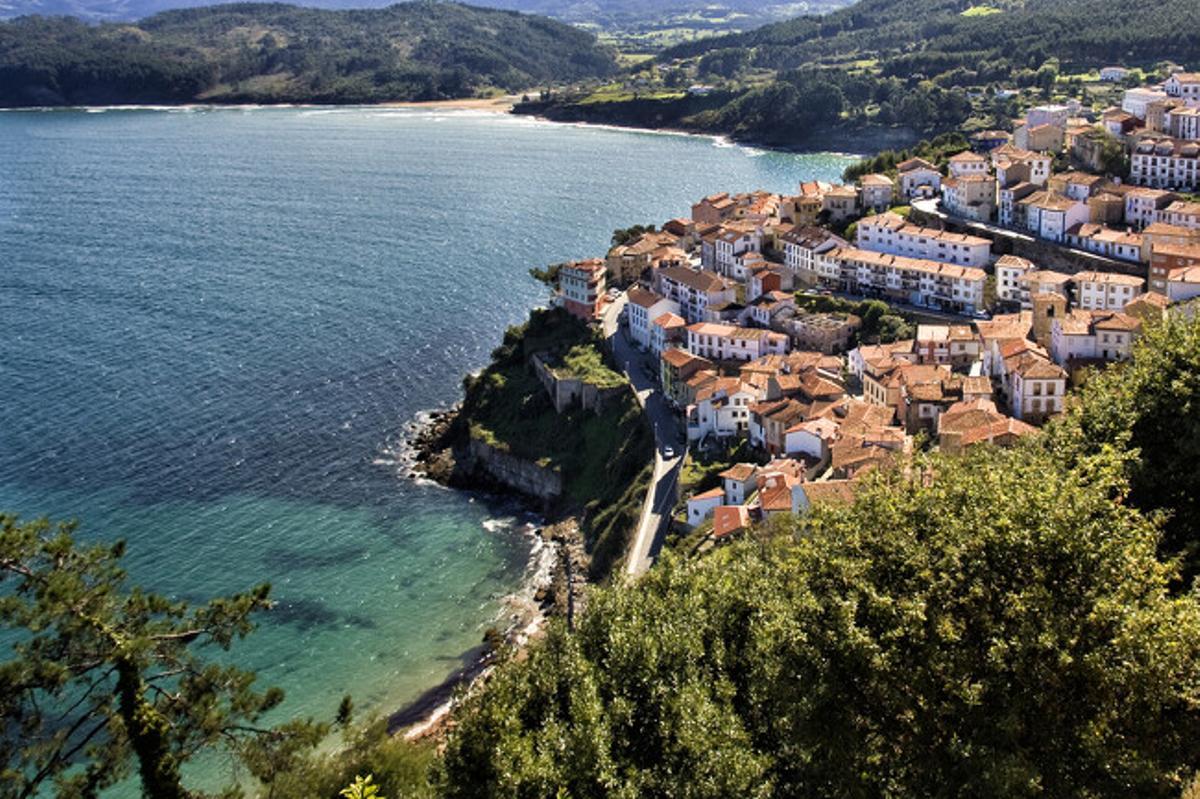 El encantador pueblo de Lastres, una de las joyas de Asturias y un pueblo pesquero con mucho encanto