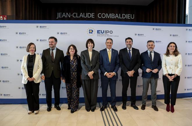 La EUIPO recibe el año en Alicante con su tradicional cóctel