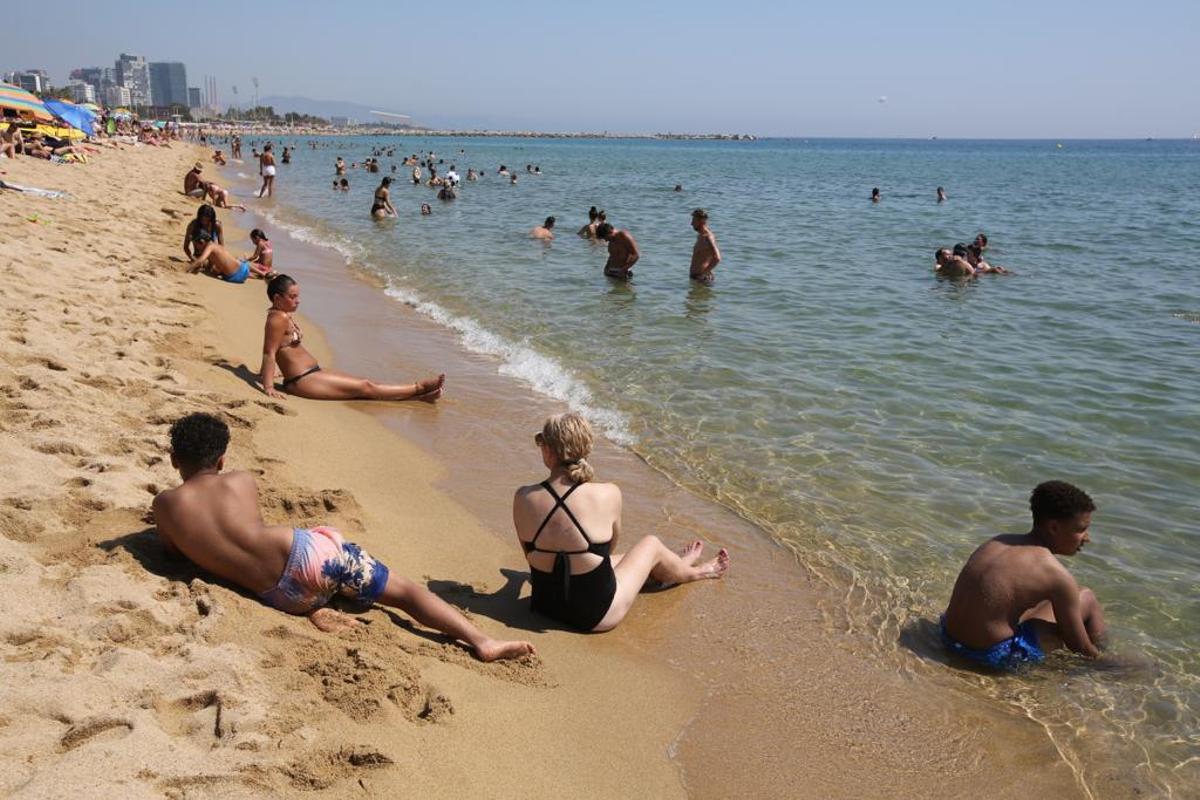 Barcelona: el calor no cesa