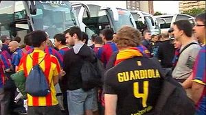 Els aficionats del Barcelona deixen la ciutat per veure la final de la Copa del Rei a Madrid