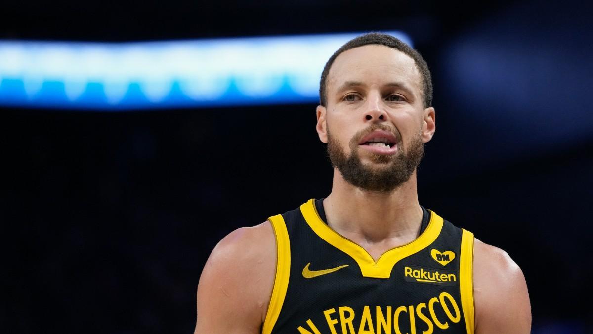 Stephen Curry vive una temporada difícil con los Warriors