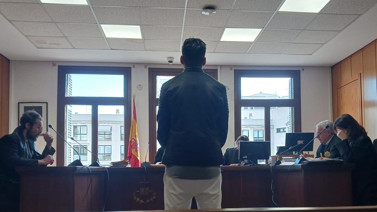 El joven acusado, hoy durante la vista oral en Palma.