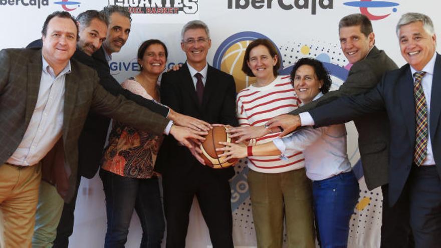 Presentación del torneo Over40 Basket en L&#039;Alqueria