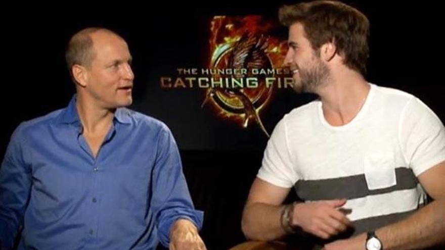 Woody Harrelson y Liam Hemsworth.