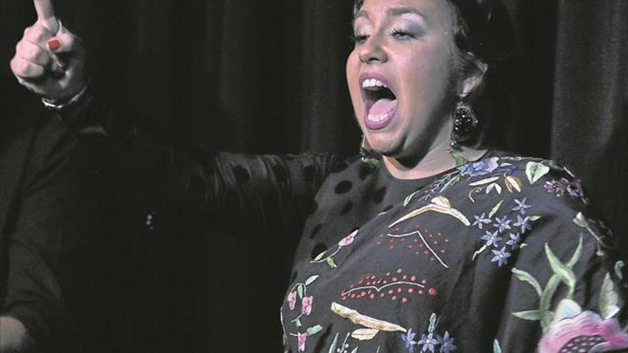 María &#039;Terremoto&#039;, cantaora: «Dedicarme al flamenco es un deber conmigo misma»