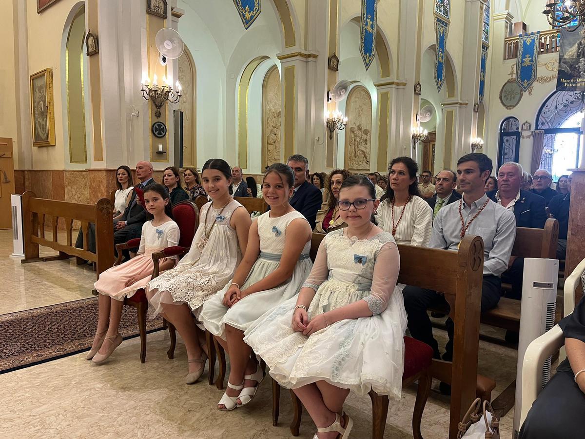 Las damas de la Virgen, en la celebración religiosa que tuvo lugar por la tarde.
