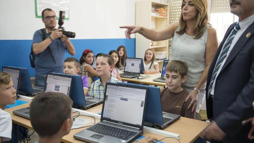 El curso arranca en la educación pública con 2.676 docentes más