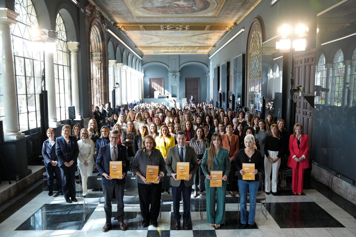 Acto depresentación de la publicación digital '100 mujeres referentes en la industria andaluza'.