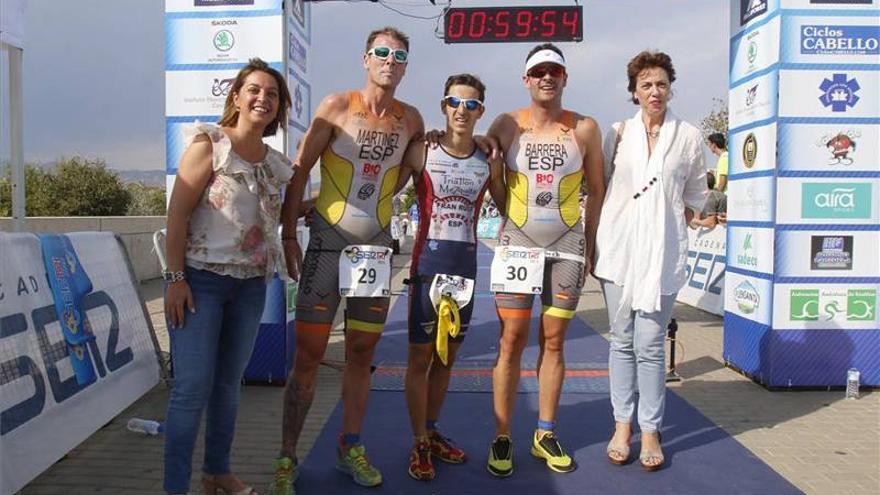 Ruiz y Hogdson reinan en el Guadalquivir