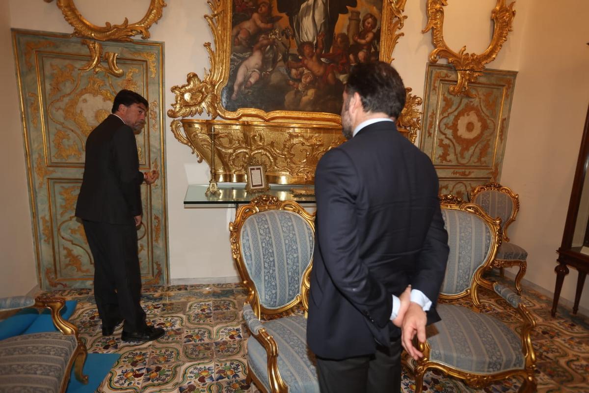 Las fotos de la "cumbre histórica" de los alcaldes de Alicante y Elche