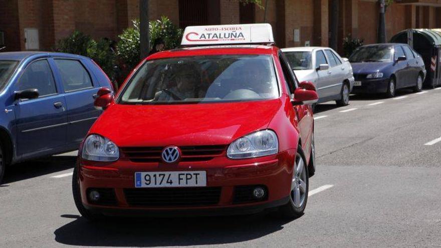 Calatayud y Ejea podrán hacer sus exámenes de conducir