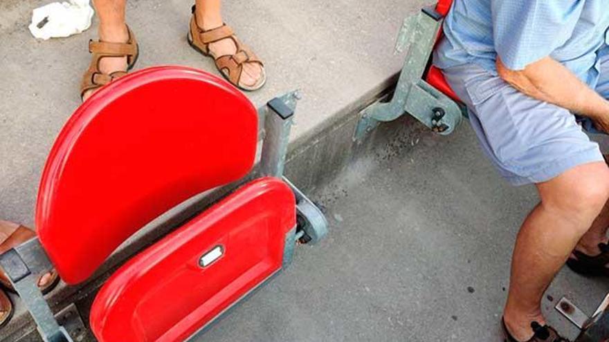 Una localidad sin asiento de plÃ¡stico en el estadio de Son Moix.