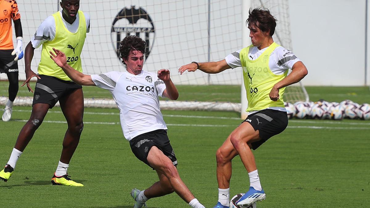 Jesús Vázquez, durante un entrenamiento del Valencia