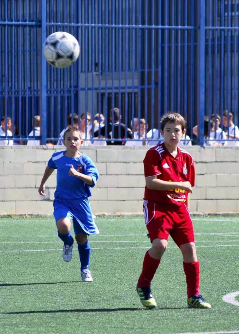 Fútbol: Amistad - Actur Pablo Iglesias (Benjamín Final)