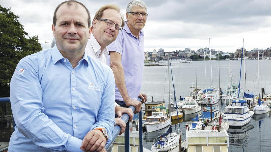 Gabriel Gómez Celaya (Marine Instruments), Shawn Stebbins y Howard McElderry (ambos de Arquipelago). // Archipelago