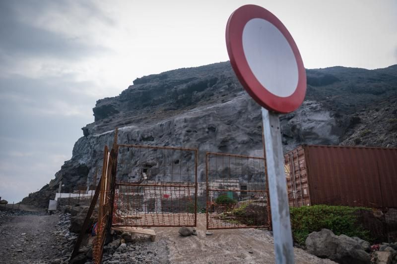 Caserío Las Bajas, situado junto al túnel de la autopista en Güímar