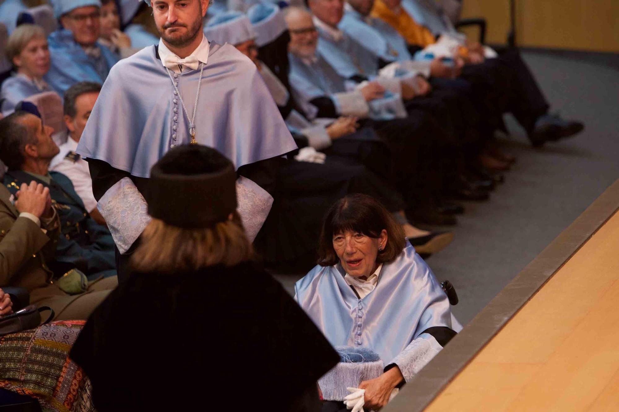La Universidad de Alicante (UA) clausura el curso con la investidura de 125 nuevos doctores