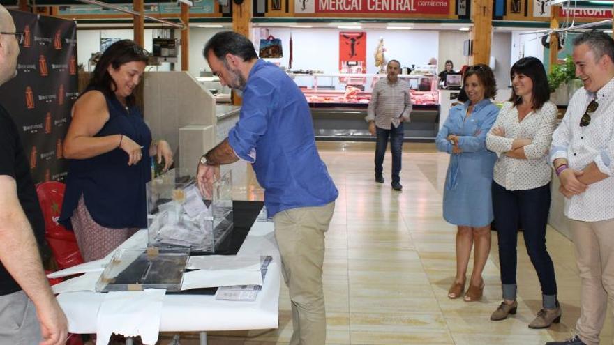 Imagen del sorteo en el Mercado Central