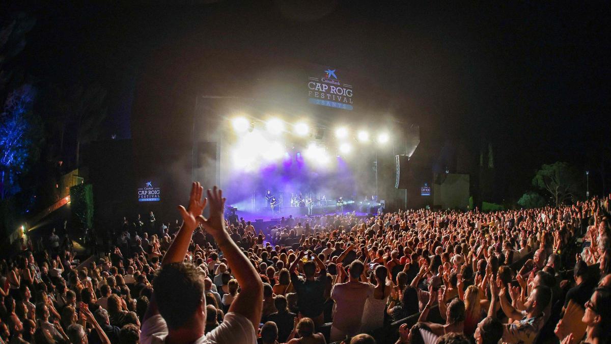Durant un concert de l'edició 2026 del Festival Cap Roig.