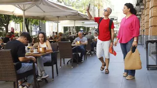 Urbanismo cambia el modelo para conceder las licencias de veladores