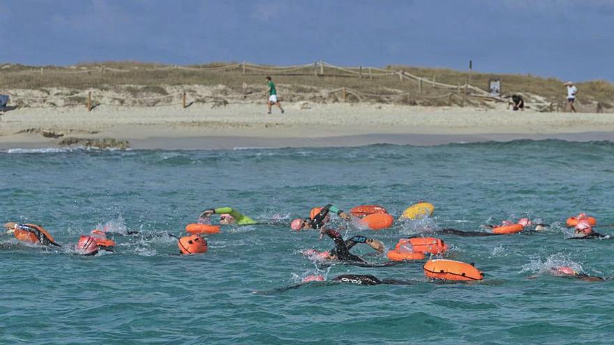 La Marnaton corona a Rafa Cabanillas y Anna Serra en Formentera 