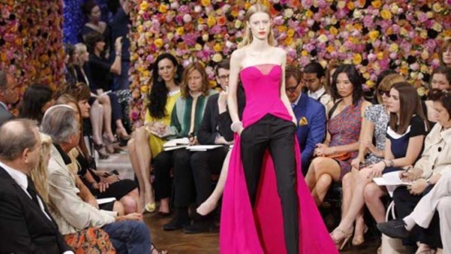 Raf Simons presenta su colección de Alta Costura para Dior