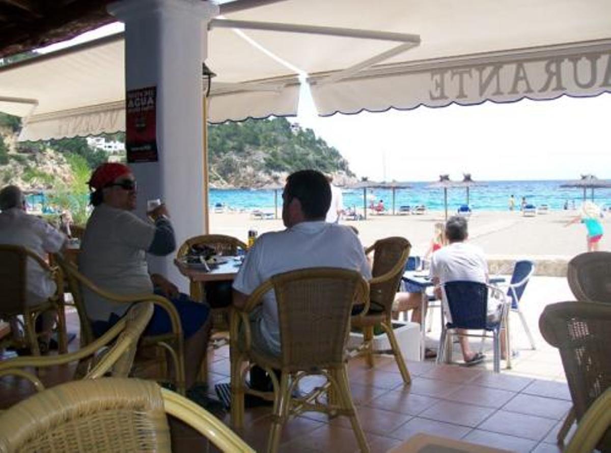 Restaurante Playa San Vicente, tradición y variedad a pie de playa