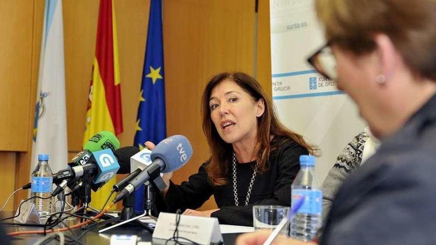 La conselleira de Medio Ambiente, Beatriz Mato, ayer en A Coruña.