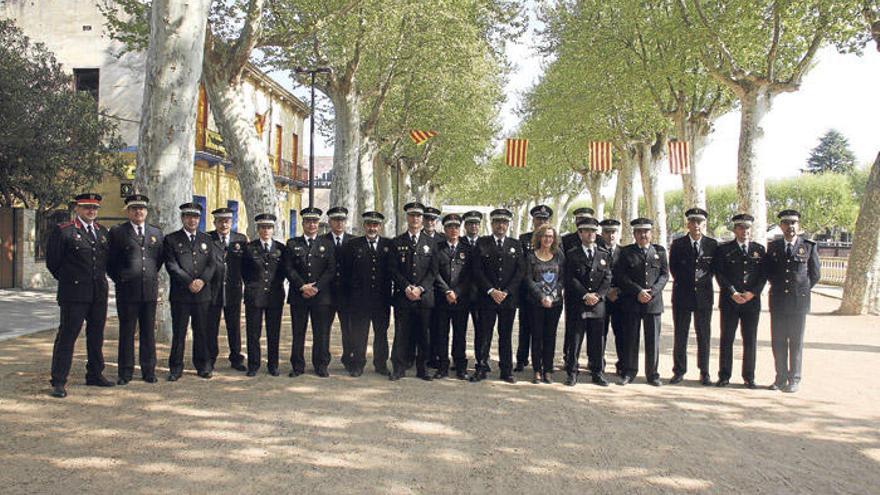 Els caps de les policies locals gironines ahir a la Bisbal.