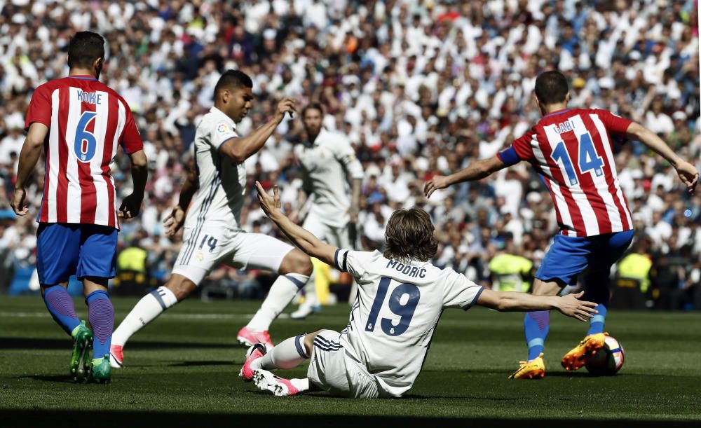 Imágenes del partido entre Real Madrid y Atlético.