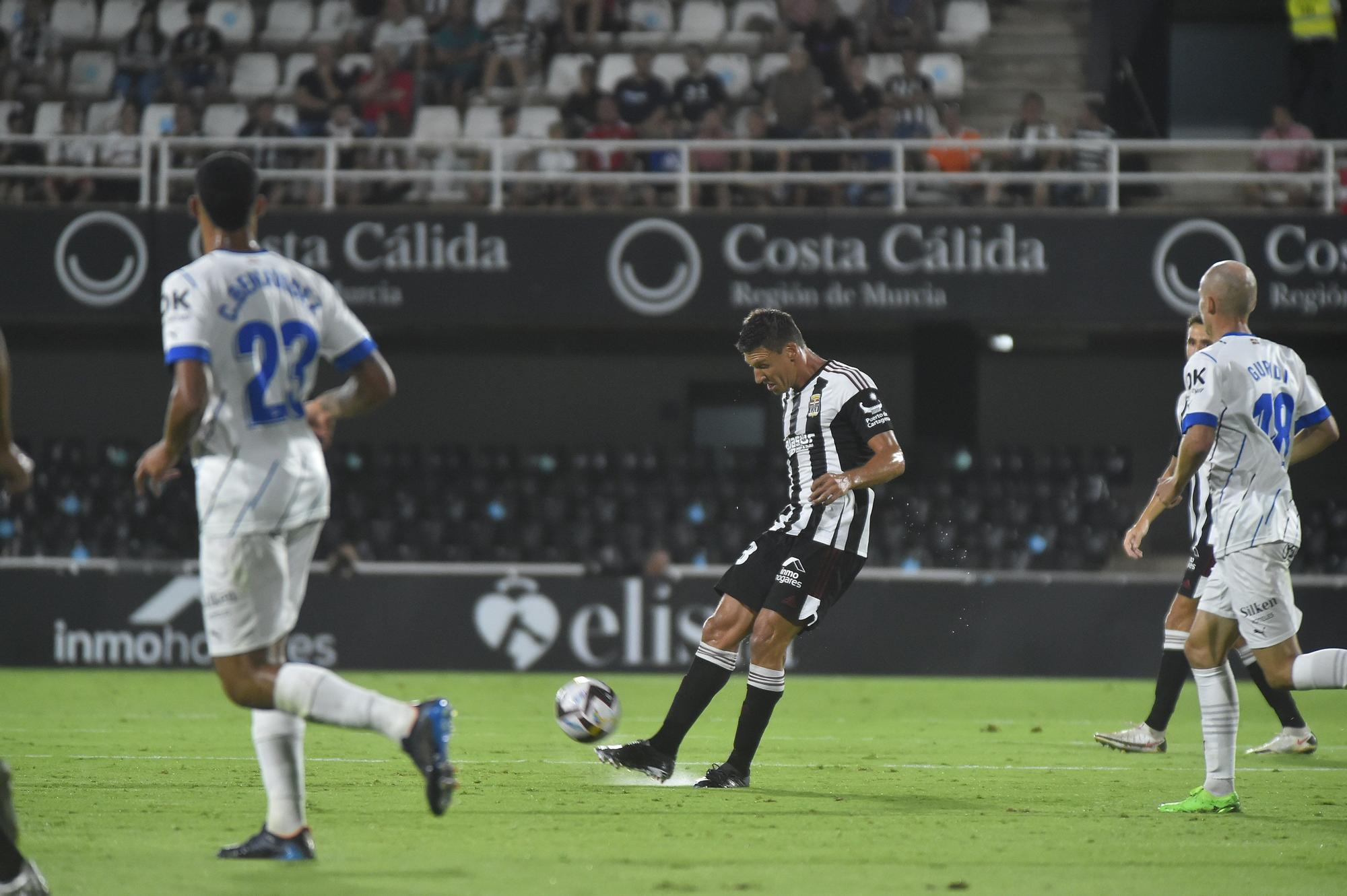 El FC Cartagena - Alavés, en imágenes