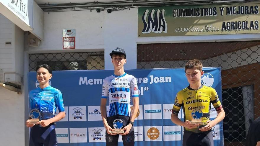 Alex Tortosa, del CC Ontinyent, sube al podio en el Trofeo Pere Joan Caragol de Altea