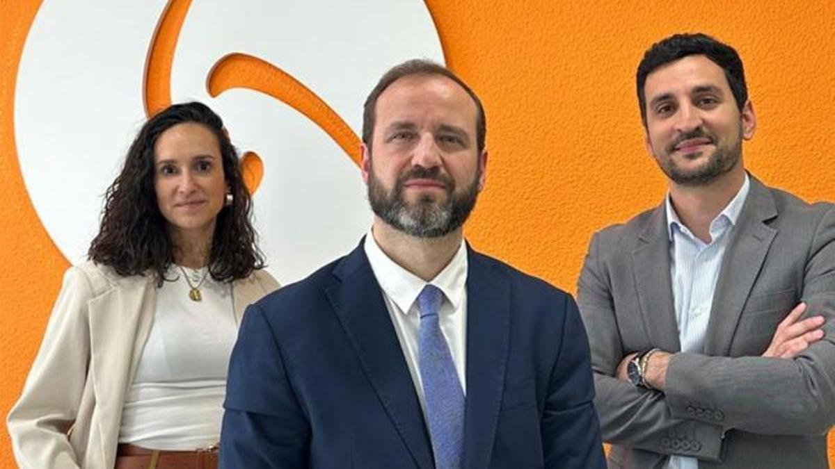 Sandra Ortiz, Regional Director de Marlex Madrid; Pedro Lapeña Martí, Director d'Acalaca Selecció i Boris Jaurrieta, Director de Marlex Madrid.