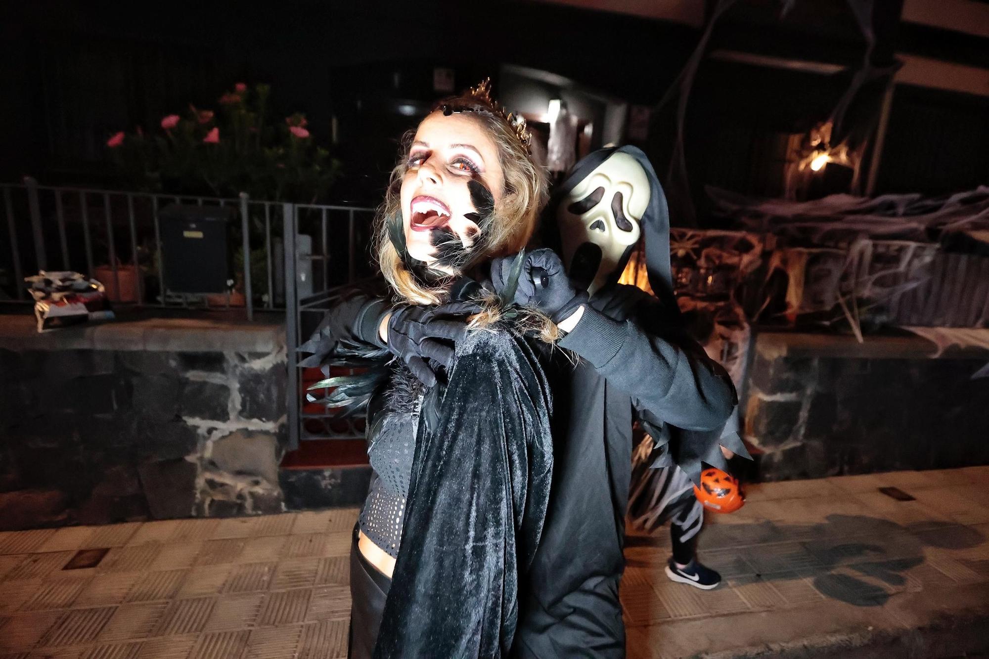 Noche de Halloween en Pueblo Hinojosa