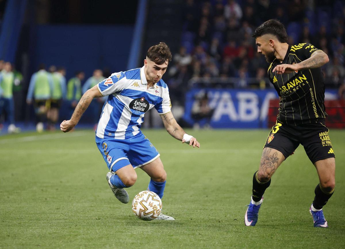 Altimira encarando a Tasende durante el partido