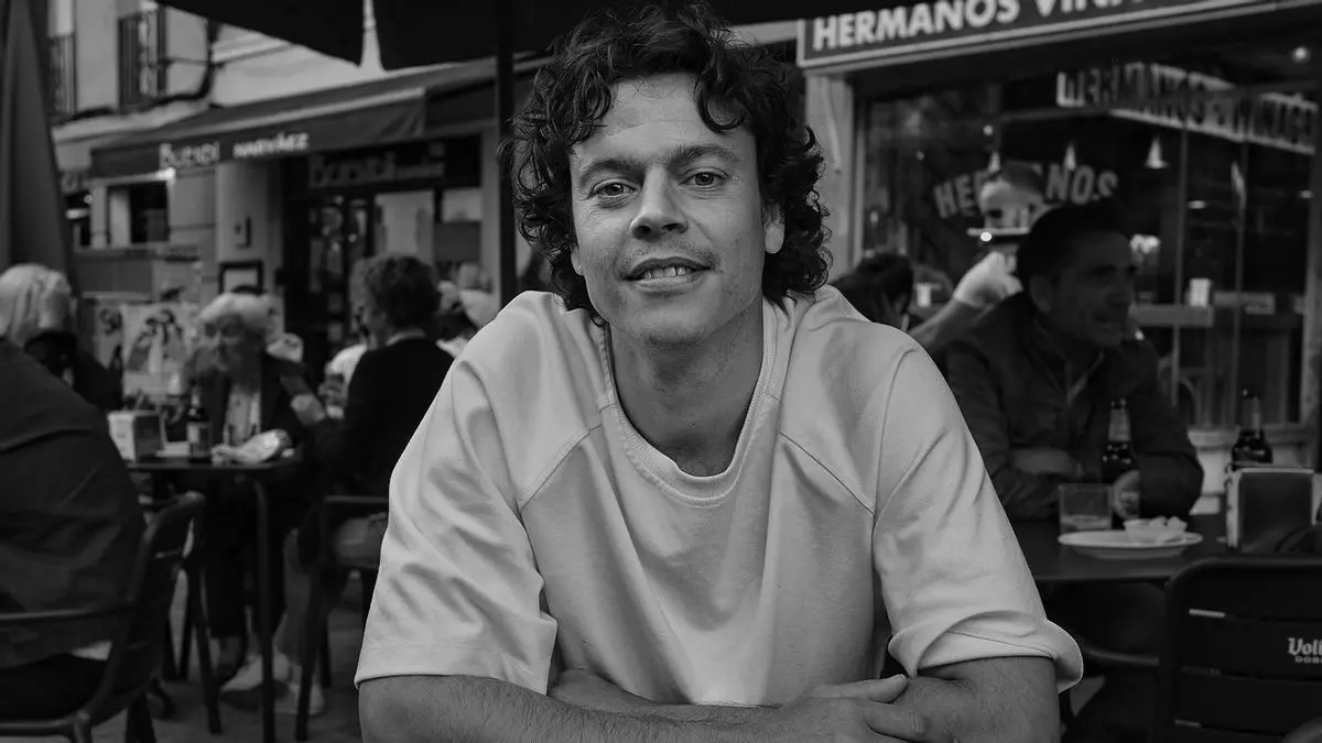 Ramón Starc trae a Oviedo el estallido argentino de 2001 con la presentación de su primera novela