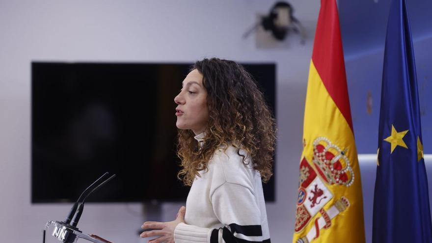 Sumar afea a Moncloa la tardanza en el escudo social y pide un impuesto a grandes supermercados y rescatar la ayuda de 20 cts a carburantes