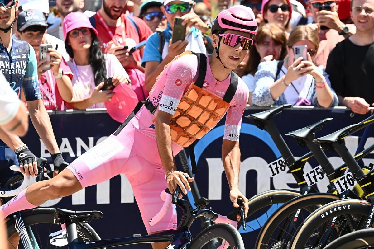 Las mejores imágenes de la 14ª etapa del Giro de Italia