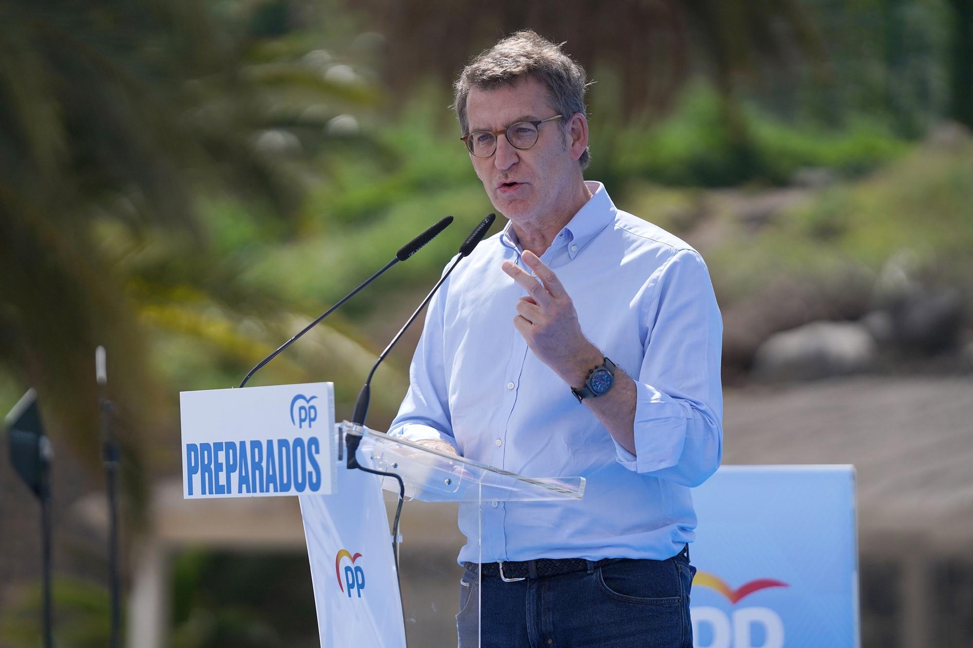 El presidente de la Xunta, Alberto Núñez Feijóo, ayer en Valencia.