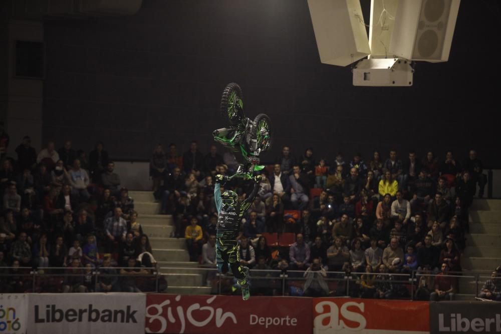 Las impresionantes imágenes del Freestyle de Gijón